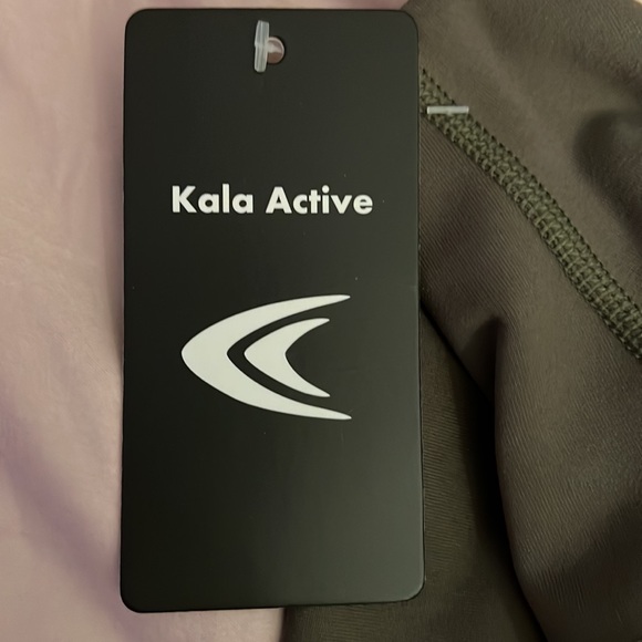 2/$30 NWT KALA ACTIVE - Picture 1 of 6